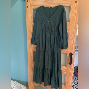 Green maxi dress